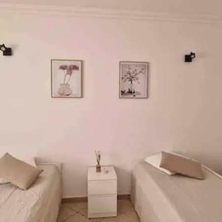 Guestready - Comfortable In Apartamento Nazaré